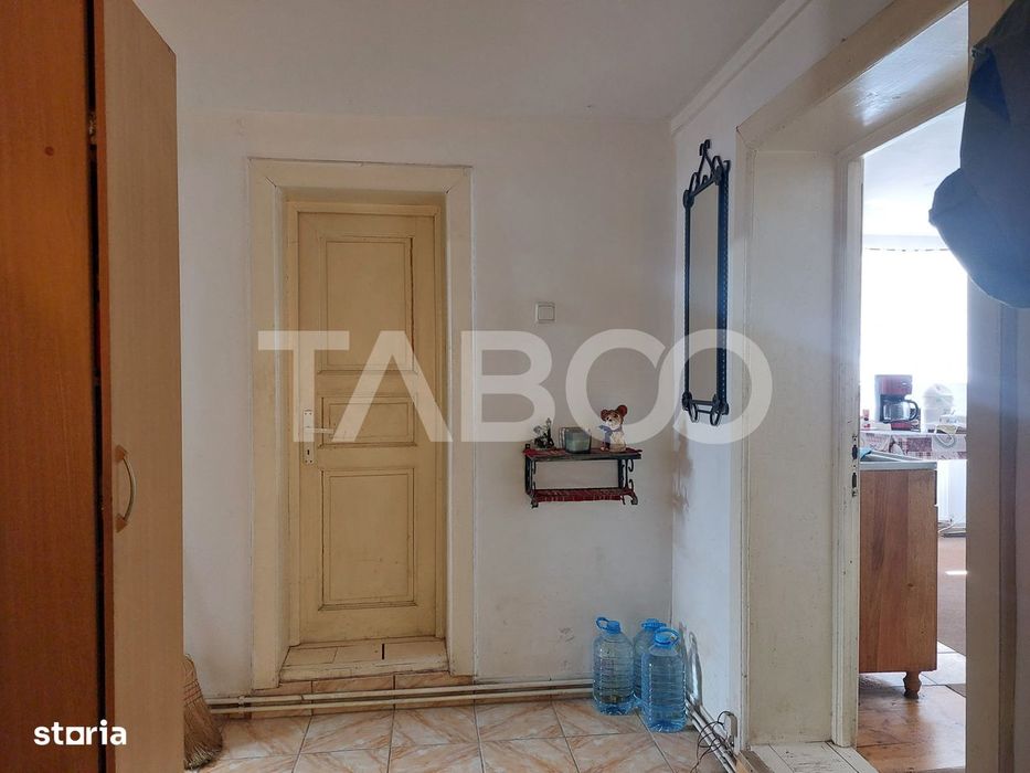 Casa de vanzare 105 mp utili 4 camere teren liber 405 mp Rasinari