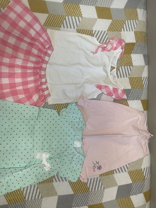 Haine  fetița 3-5 ani