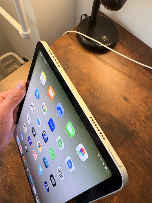 iPad Air 5 M1, Gold, 11 диагональ, 64 GB