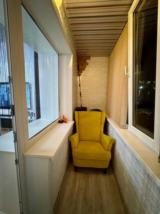 Продам 3 комн. кв., район 8 шк.