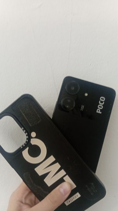 Продам Poco c65 в хорошом состаяние