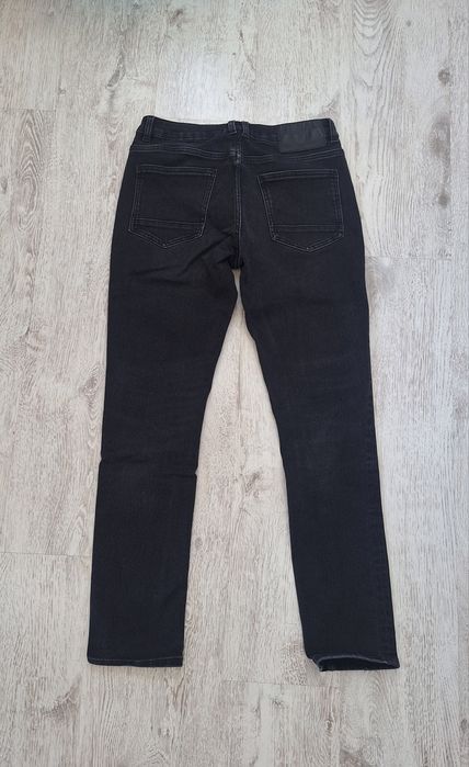 Дънки и панталони Zara