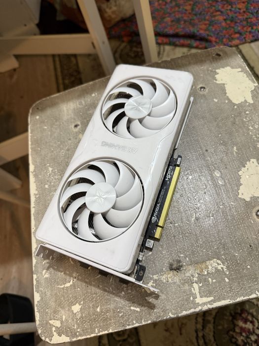 Видеокарта: AXGaming GeForce RTX 4060 X2W (White)