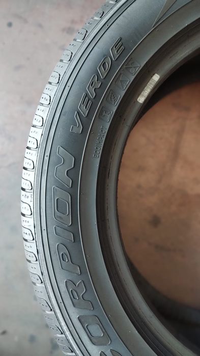 Anvelope vara 235 55 18