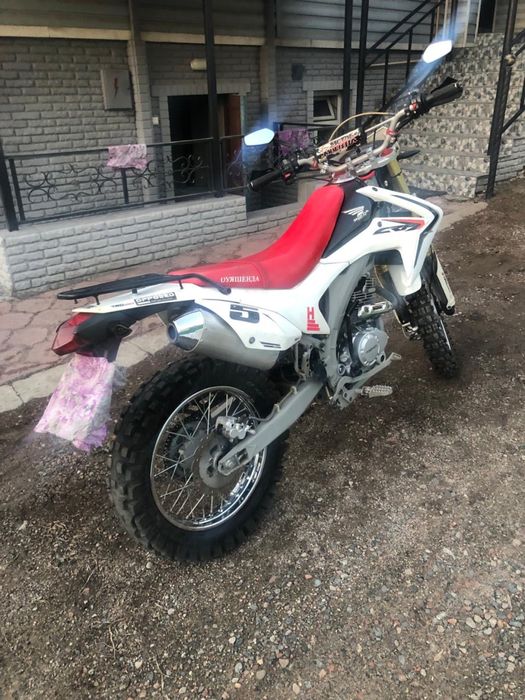 Продам эндуро мотоцикл 250