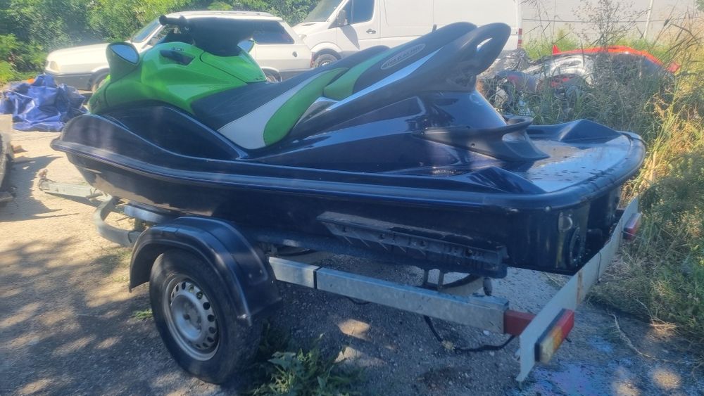 Skijet Kawasaki doar Coca si peridoc