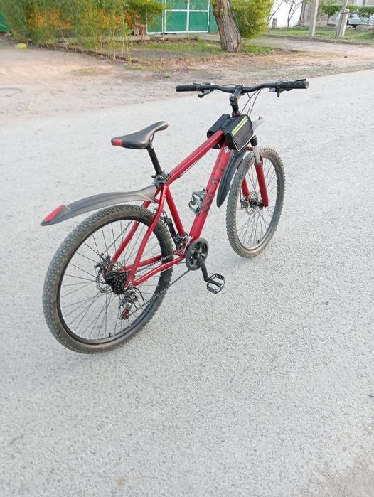 Продам велосипед рама размер 18