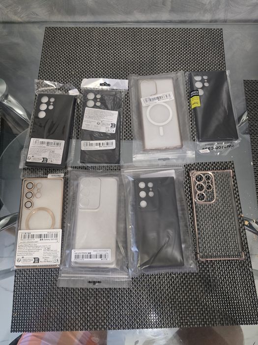 Vând huse si folii sticlă samsung s24 ultra