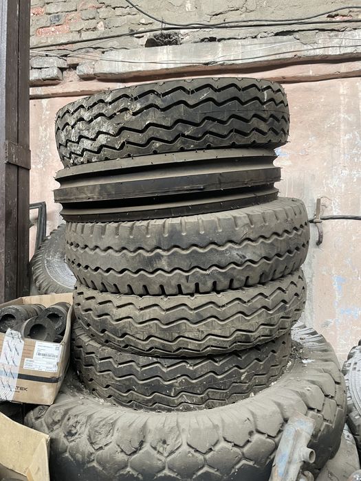 Шины  на трактор 8.25.15 я-372