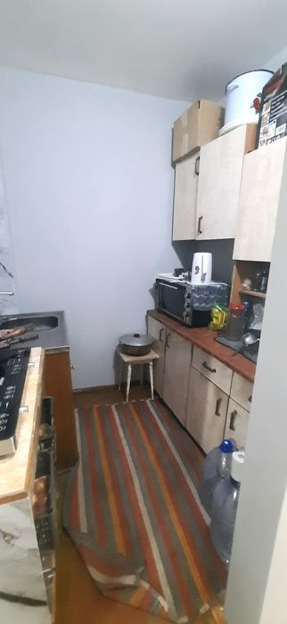 Кушбеги 2/8/9, 42,21м2, разд, не торц, меб+тех. Ор-р: Речка Салар