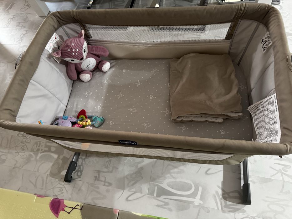 Бебешка кошарка Next to Me