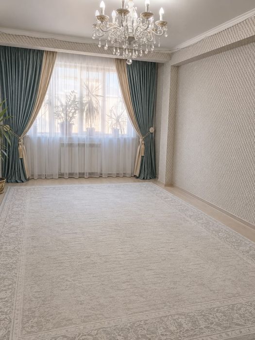Продаётся 3 комнатная квартира