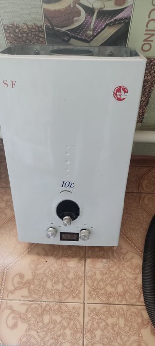 Газ колонка  СФ очень мало использовал