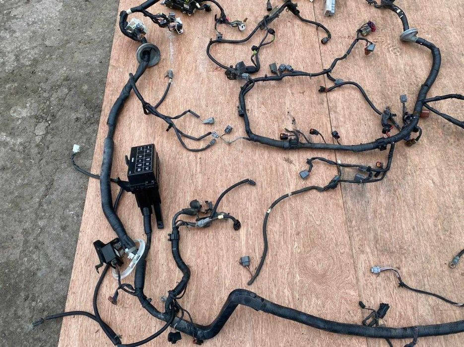 Коса проводка на Ниссан Мистраль Террано