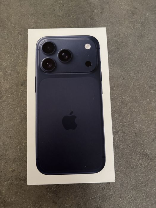 Apple iPhone 17 Pro 256Gb Blue Sigilat
