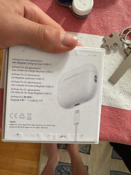 AirPods Pro 2nd gen cu factura Media Galaxy