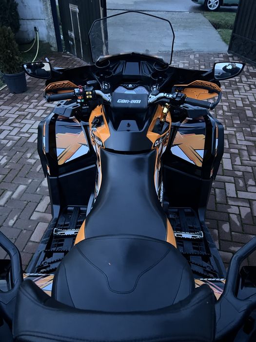 Atv can am outlander 850 (cf moto tgb polaris segway)