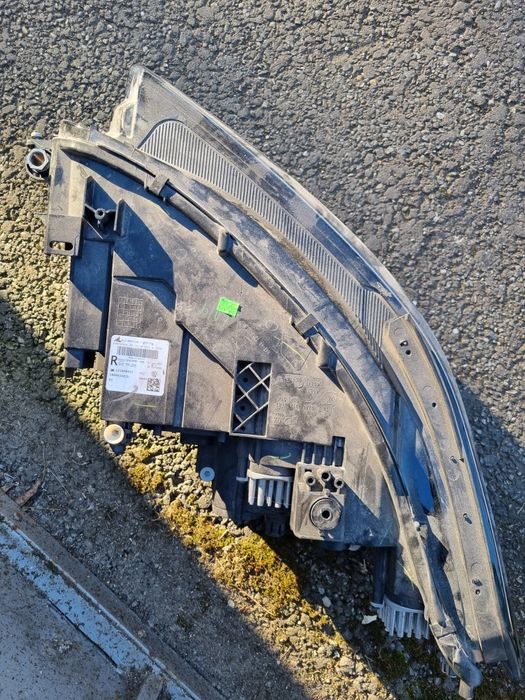 Far dr Vw Tiguan 2023