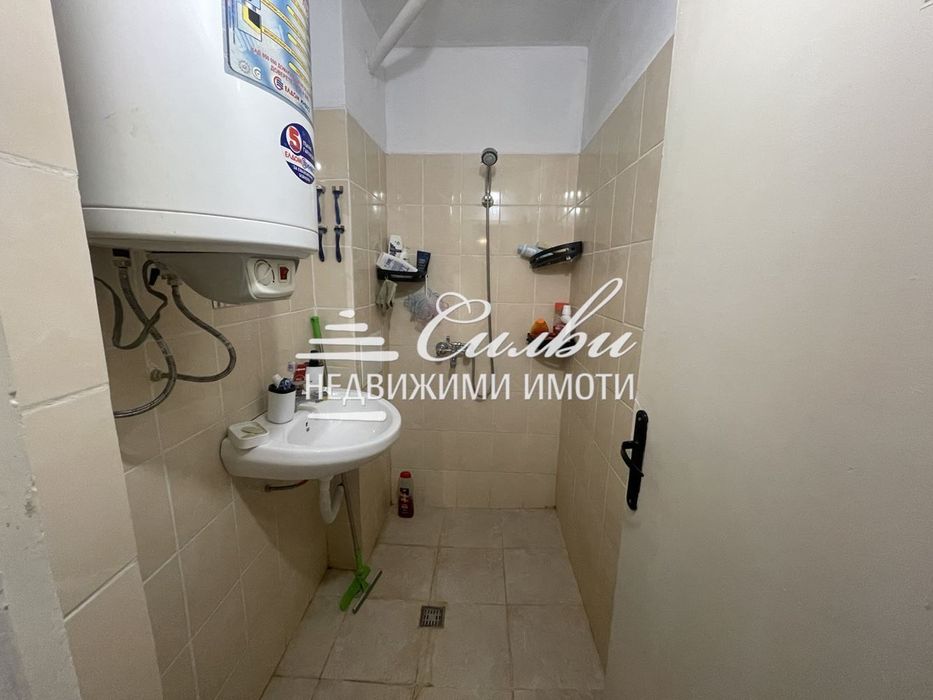 Тристаен апартамент с площ от 82 кв.м.- кв. Тракия