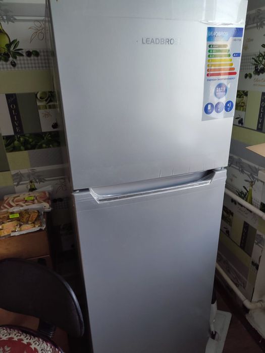 Холодильник 2024г