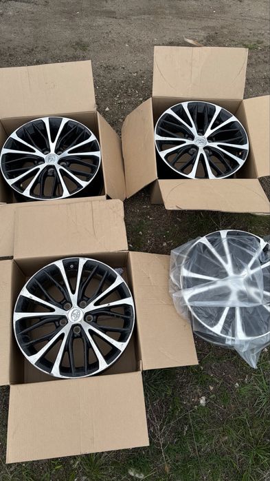 Титанки камри 70