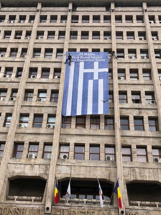 Firmă construcții - Ploiești & Deplasări națioanale