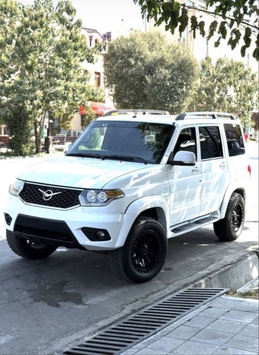 UAZ Patriot resytaling 2016