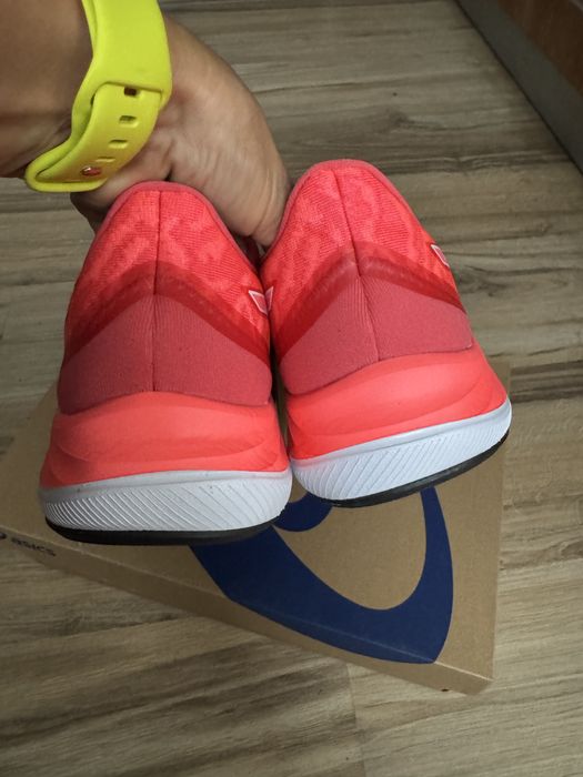 Оригинални нови маратонки ASICS GEL-EXCITE 8 TWIST! 43 н