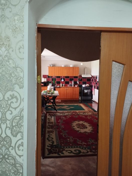 Продается большой дом со всеми удобствами