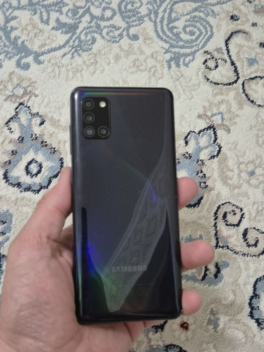 Продам Samsung Galaxy A31
