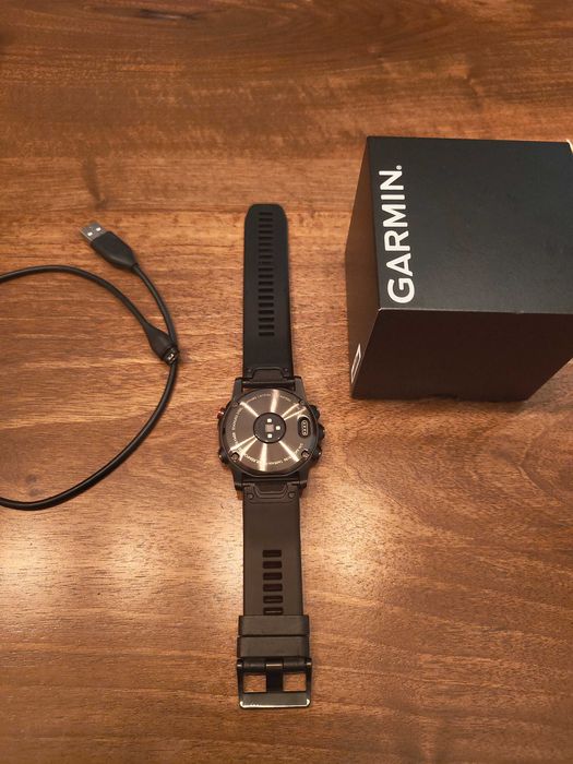 Продавам Garmin Fēnix 5X Sapphire GPS Smartwatch 51мм