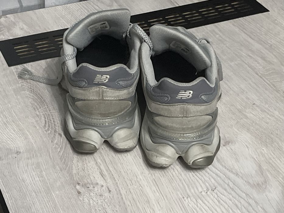 New Balance 9060, 43 размер, из ЦУМа, б/у