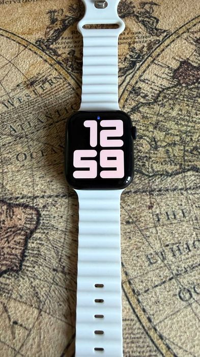 Apple Watch SE 3 (Gps) 2025