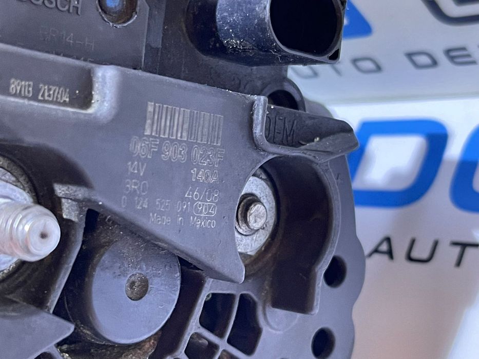 Alternator 140A Bosch Volkswagen Caddy 1.9 TDI 2004 - 2018 Cod 06F903023F 0124525091