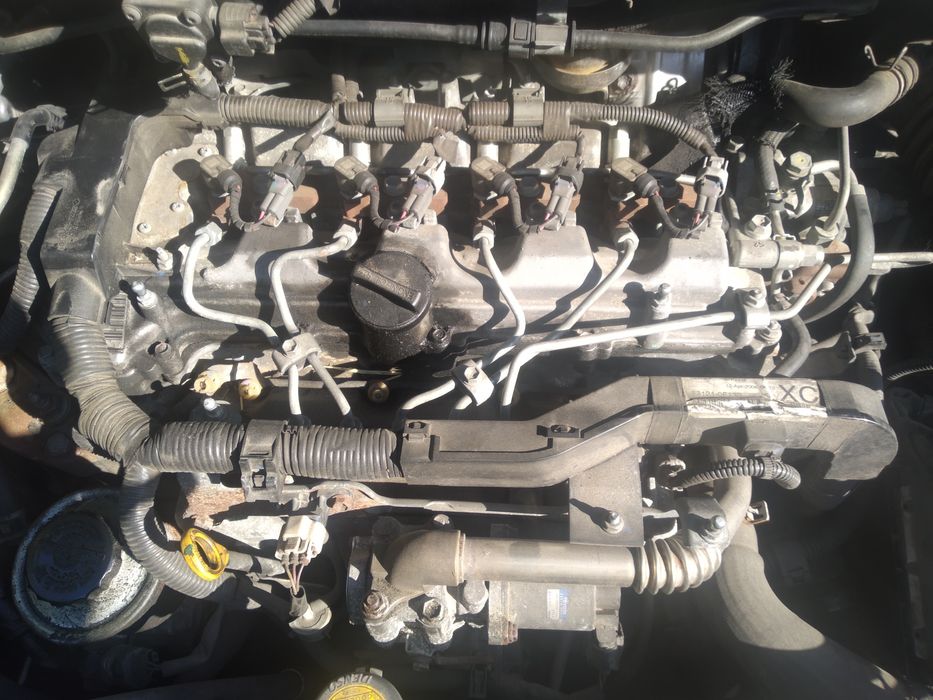 Тойота Корола версо 2.2 D-cat 177 коня само на части