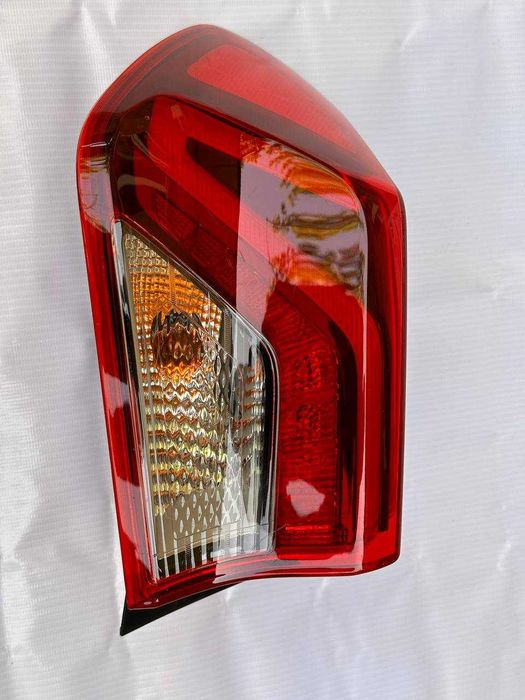 Kia K5 Gtl full pozitsiya orqa stop krilo original koreyskiy