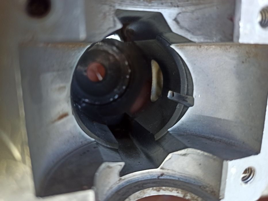 Cilindru motocoasa Husqvarna 235