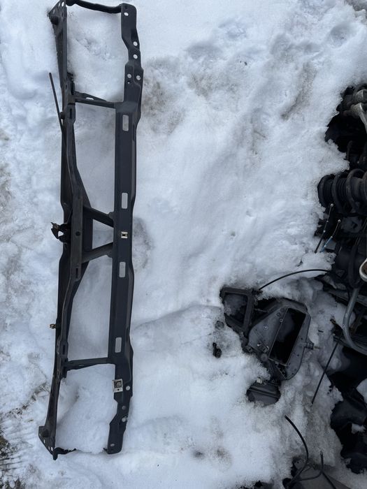 Панель передняя Телевизор пассат б3