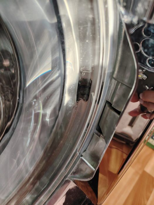 Продам стиральную машинку