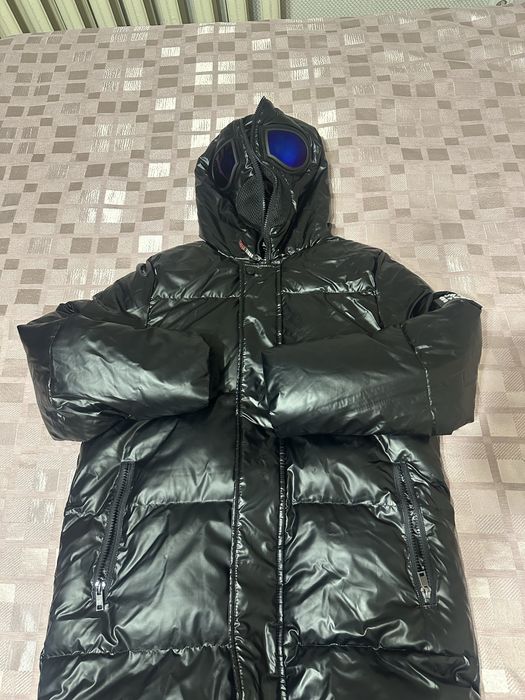 Продам отличную куртку для подростка