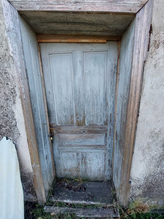 Materiale si decoratiuni vechi traditionale