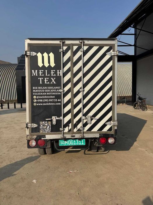 KIA bongo ev белого цвета (электрический)