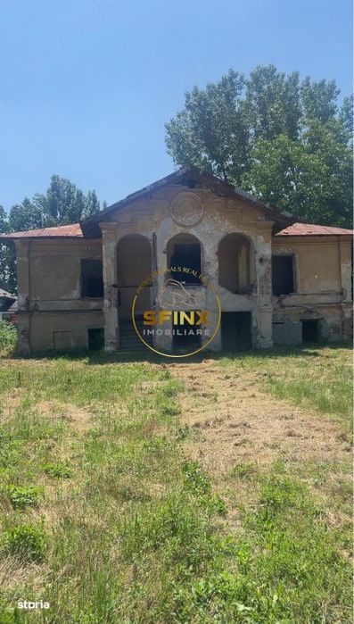 Conacul Iuca din Contesti