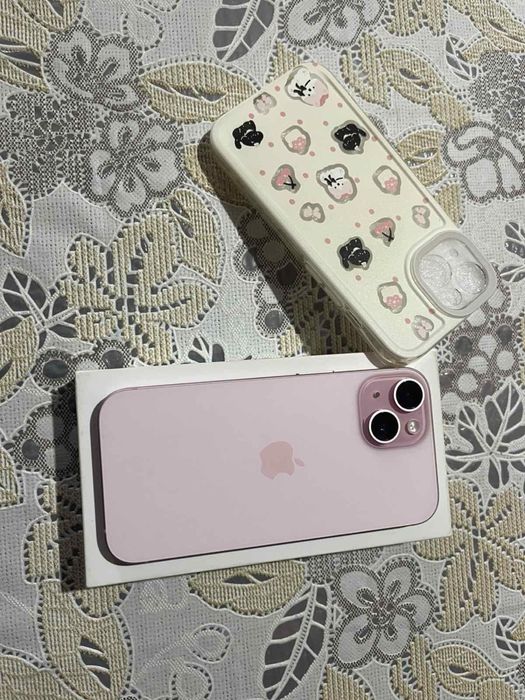 Apple iphone 15 pink ,128 gb , Продавам/Бартер
