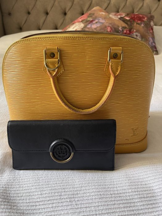 Geanta Alma Medium Louis Vuitton piele EPI