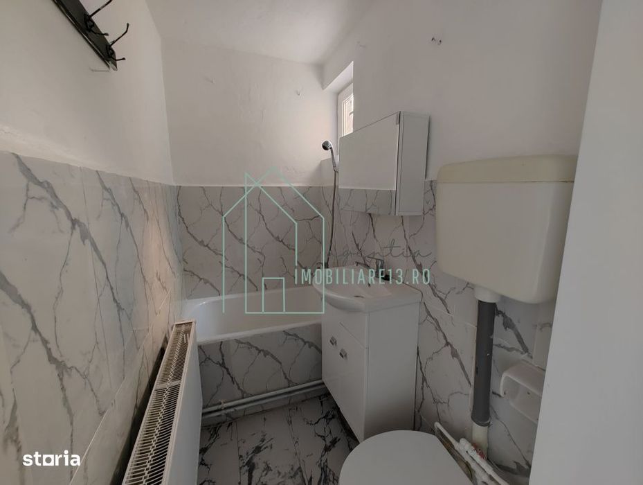 Apartament 3 camere, etaj 3, Cartier M. Kogalniceanu, 44mp Sebes, Alba