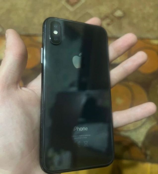 Iphone  X  память 64 гига