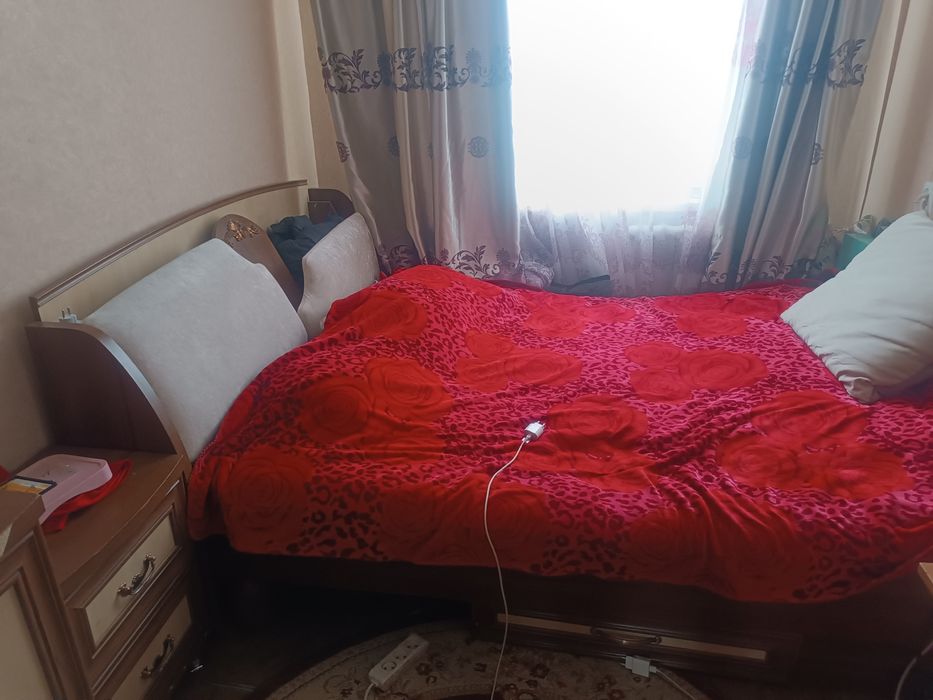 Мебель спвльная б,у старый