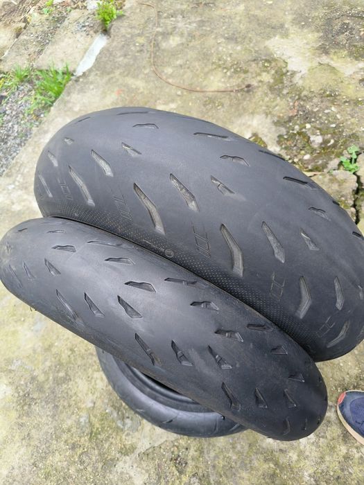 Michelin Power 5 200/120
