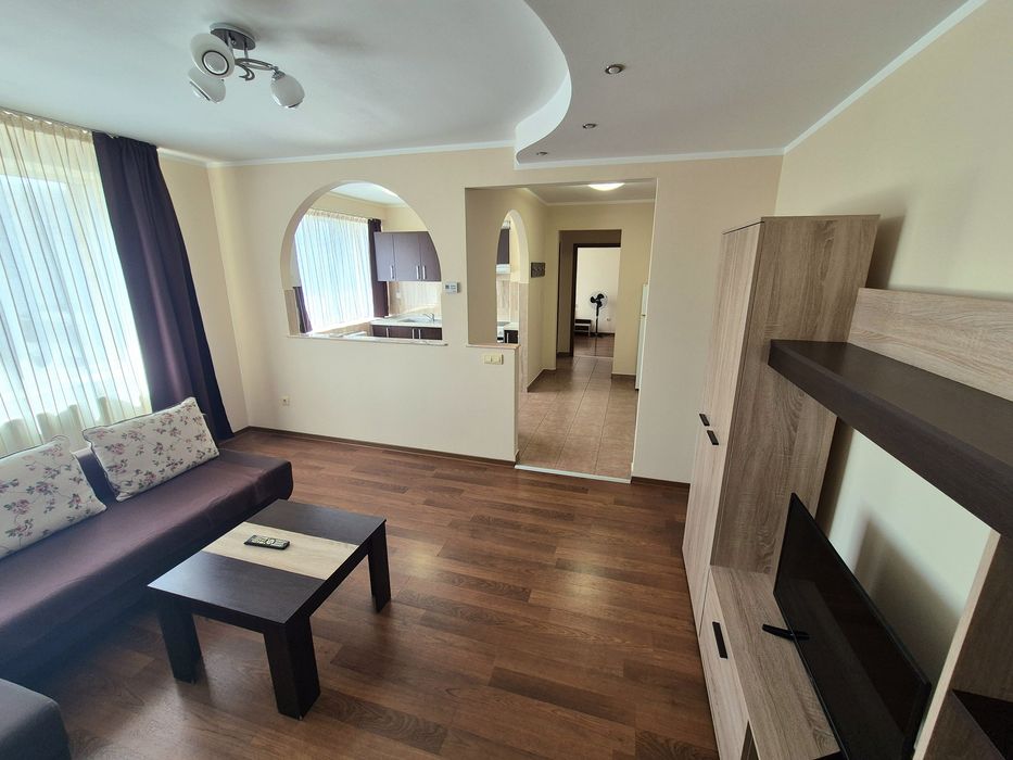 PROPRIETAR – Închiriez ap. 2 camere ULTRACENTRAL (zona Bizo)